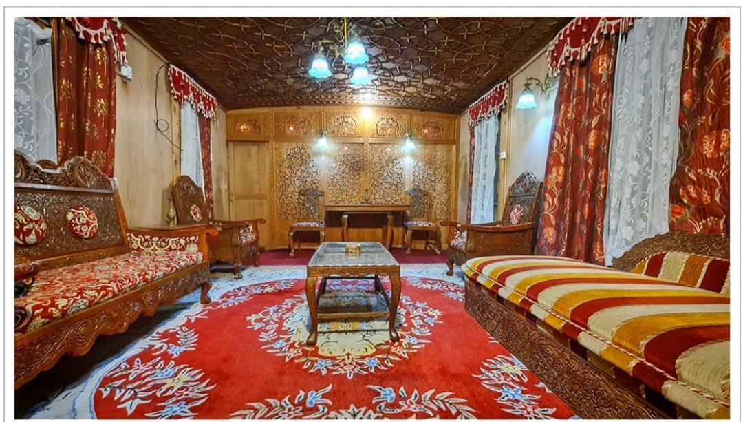 Lala Rukh Group Of Houseboats Hotel Srinagar  Exterior photo